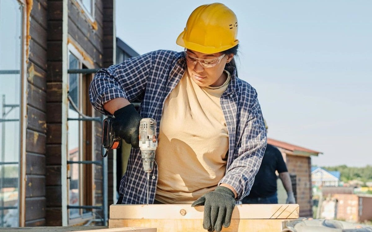 An Innovative Model To Enhance Entry, Advancement, And Employment Outcomes Of Women Apprentices