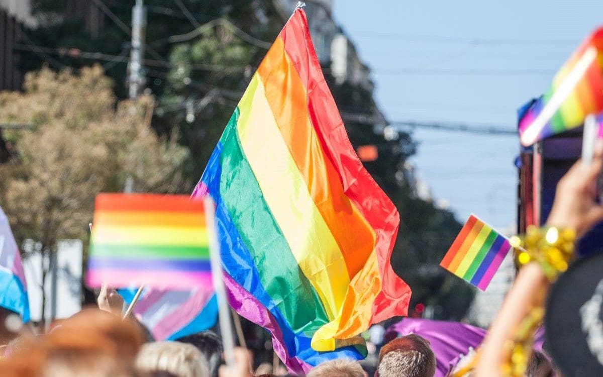 Queering Research and Evaluation: An LGBTQ2S-Plus Primer
