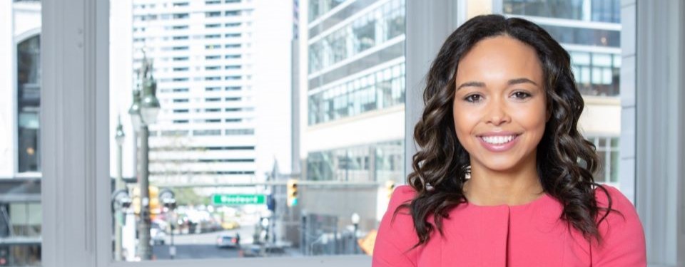 Settlement Journeys Toward Good Jobs: Short-Term Changes in Outcomes and Program Impacts